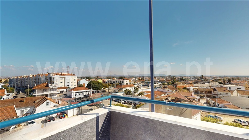 Duplex T3 com Terraço Almada, Palhais - 1511888 - 17
