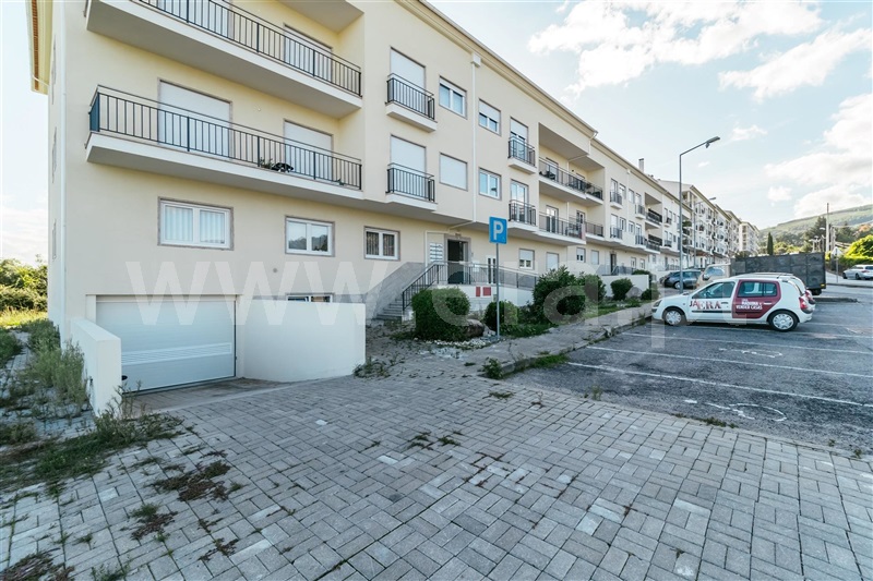 Duplex T3 / Covilhã, Tortosendo