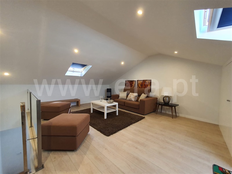 Duplex T3 Gondomar, Rio Tinto -Circunvalação - 1245603 - 2
