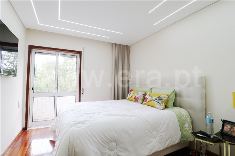 Duplex T3 Santa Maria da Feira, Lobão, Gião, Louredo e Guisande - 1490070 - 2