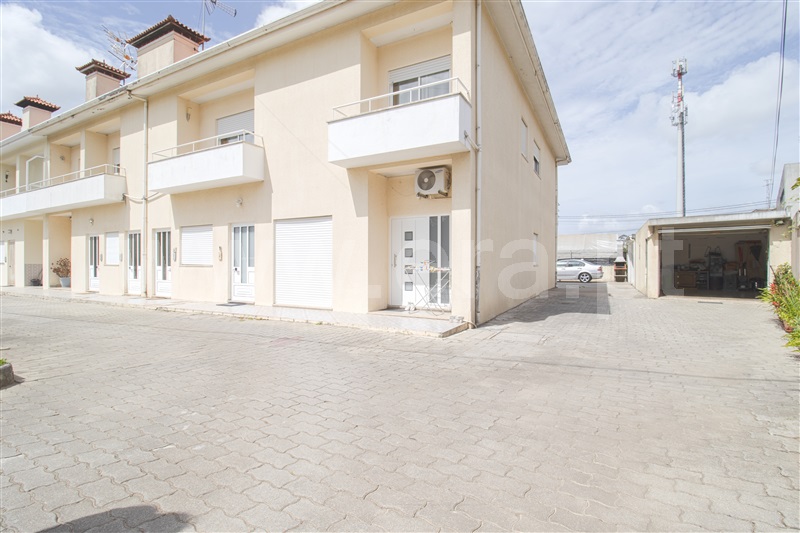 Duplex T3 / Vila Nova de Famalicão, Fradelos