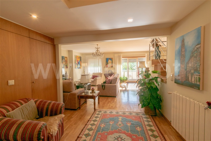 Apartment in Vila Nova de Gaia - View 2