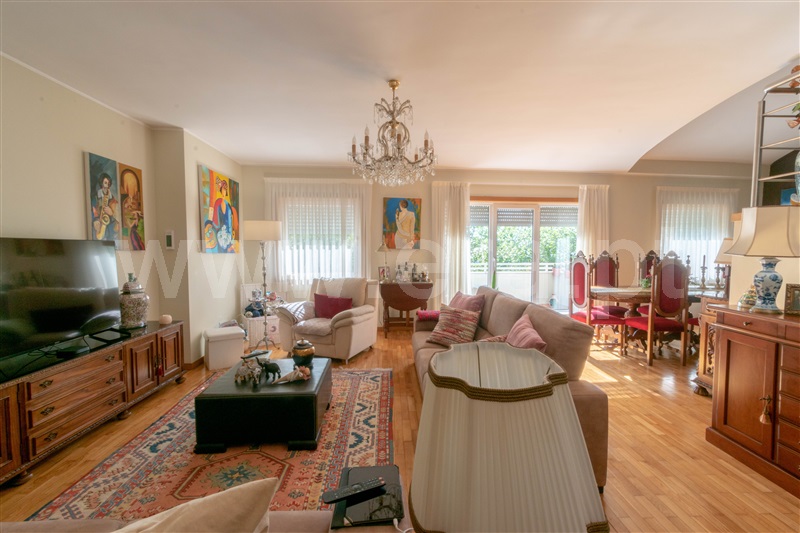 Apartment in Vila Nova de Gaia - View 5
