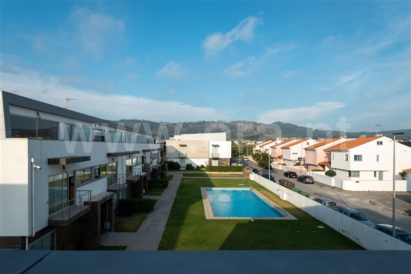 Duplex T4 / Esposende, Cepães