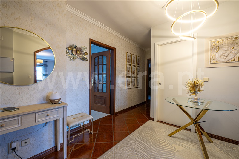 Duplex T4 / Oliveira de Azeméis, Oliveira de Azeméis, Santiago de Riba-Ul, Ul, Macinhata da Seixa e Madail