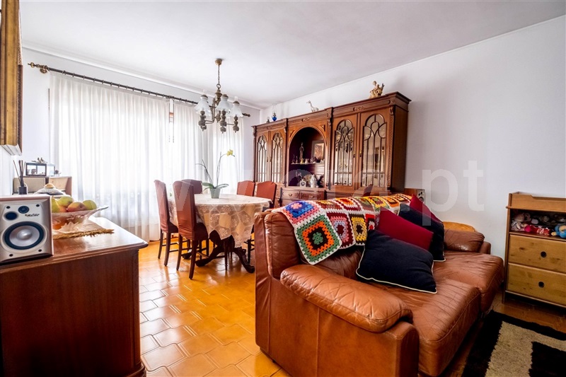 Apartamento T4 à venda em Ramalde, Porto — foto 2