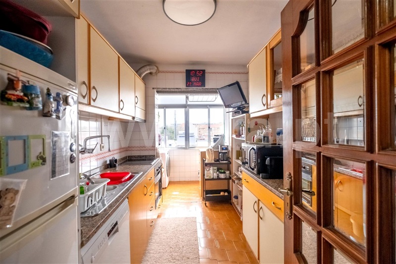 Apartamento T4 à venda em Ramalde, Porto — foto 5