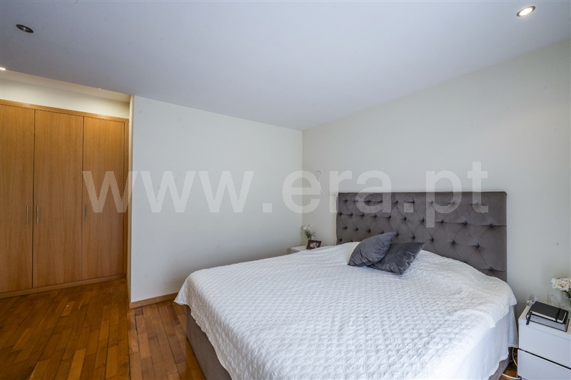 Apartamento T4 à venda em Mafamude e Vilar do Paraíso, Vila Nova de Gaia — foto 13