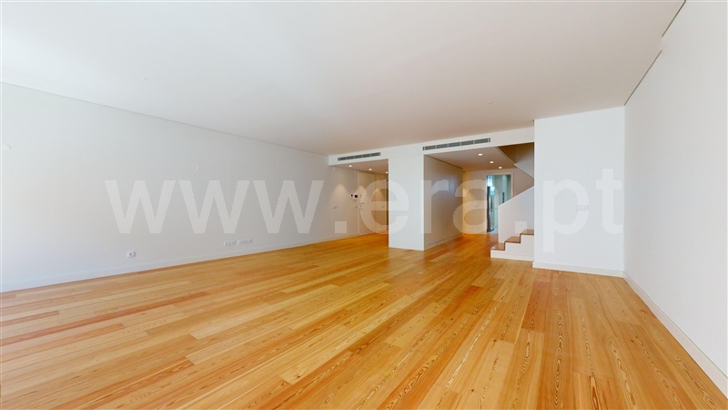 Apartamento T5 à venda em Santo António, Lisboa — foto 3