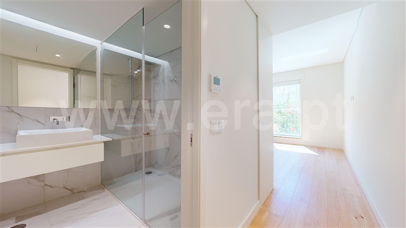 Apartamento T5 à venda em Santo António, Lisboa — foto 13