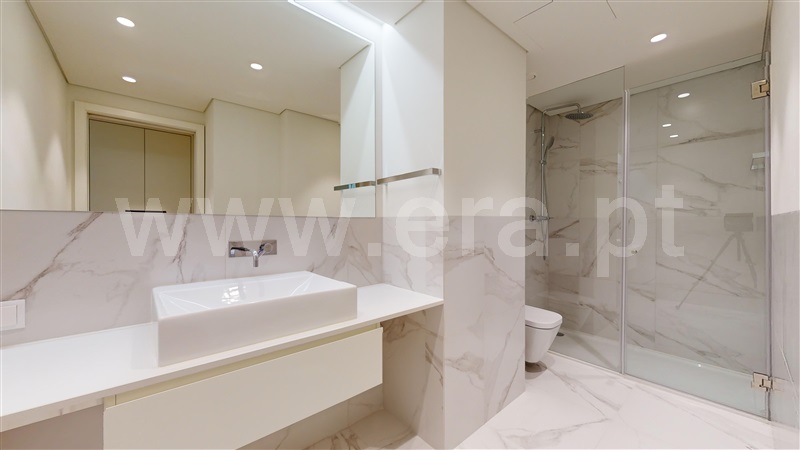 Apartamento T5 à venda em Santo António, Lisboa — foto 17