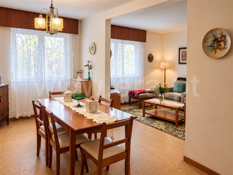 Duplex T5 / Loures, Santo António dos Cavaleiros e Frielas