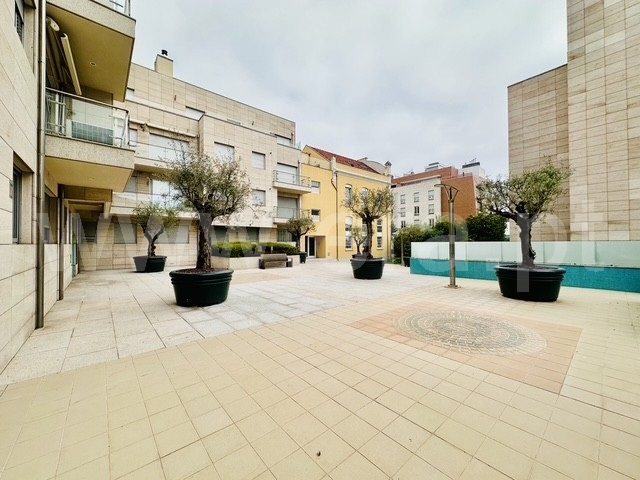 Apartamento T5 à venda em Boavista, Porto — foto 4