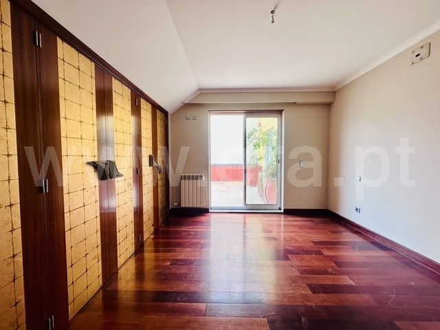Apartamento T5 à venda em Boavista, Porto — foto 5