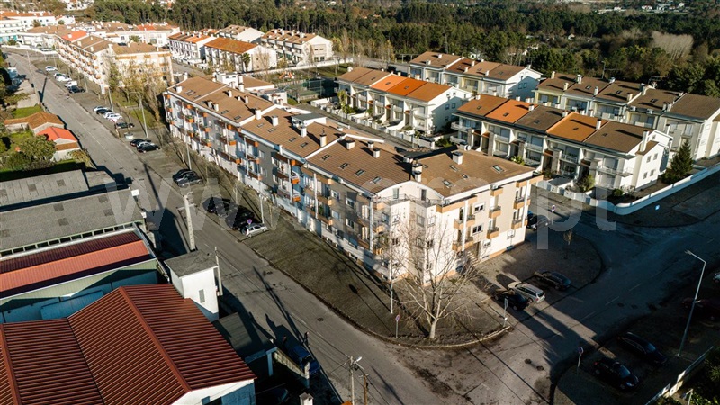 Apartamento T5 à venda em Campo, Viseu — foto 2
