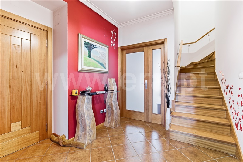 Apartamento T5 à venda em Campo, Viseu — foto 3