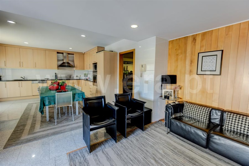 Apartamento T6+ à venda em Bougado (São Martinho e Santiago), Trofa — foto 8