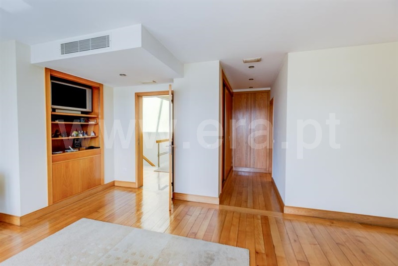 Apartamento T6+ à venda em Bougado (São Martinho e Santiago), Trofa — foto 13