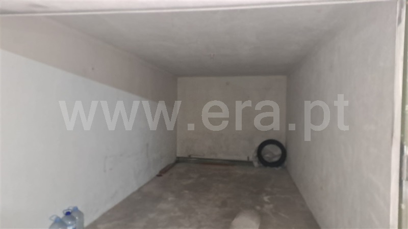Garagem / Ílhavo, Praia Da Barra