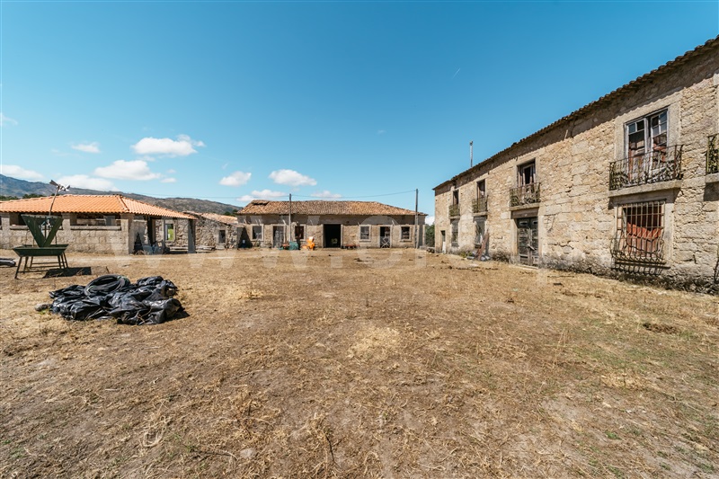 Herdade  Fundão, Castelo Novo - 1411985 - 9