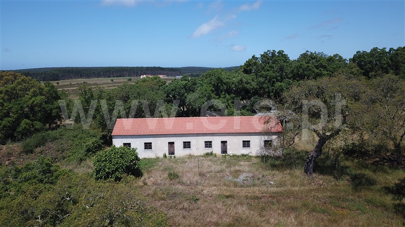 Herdade T4 / Odemira, São Teotónio