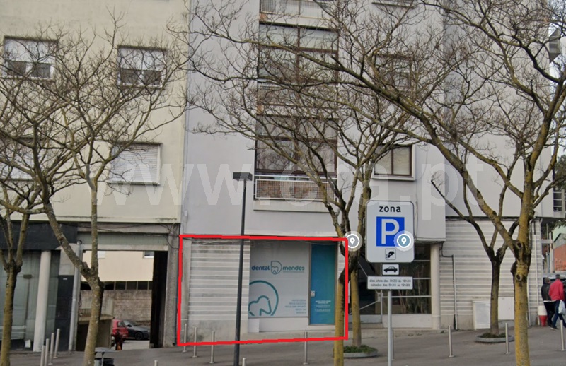 Loja / Guimarães, Oliveira, São Paio e São Sebastião