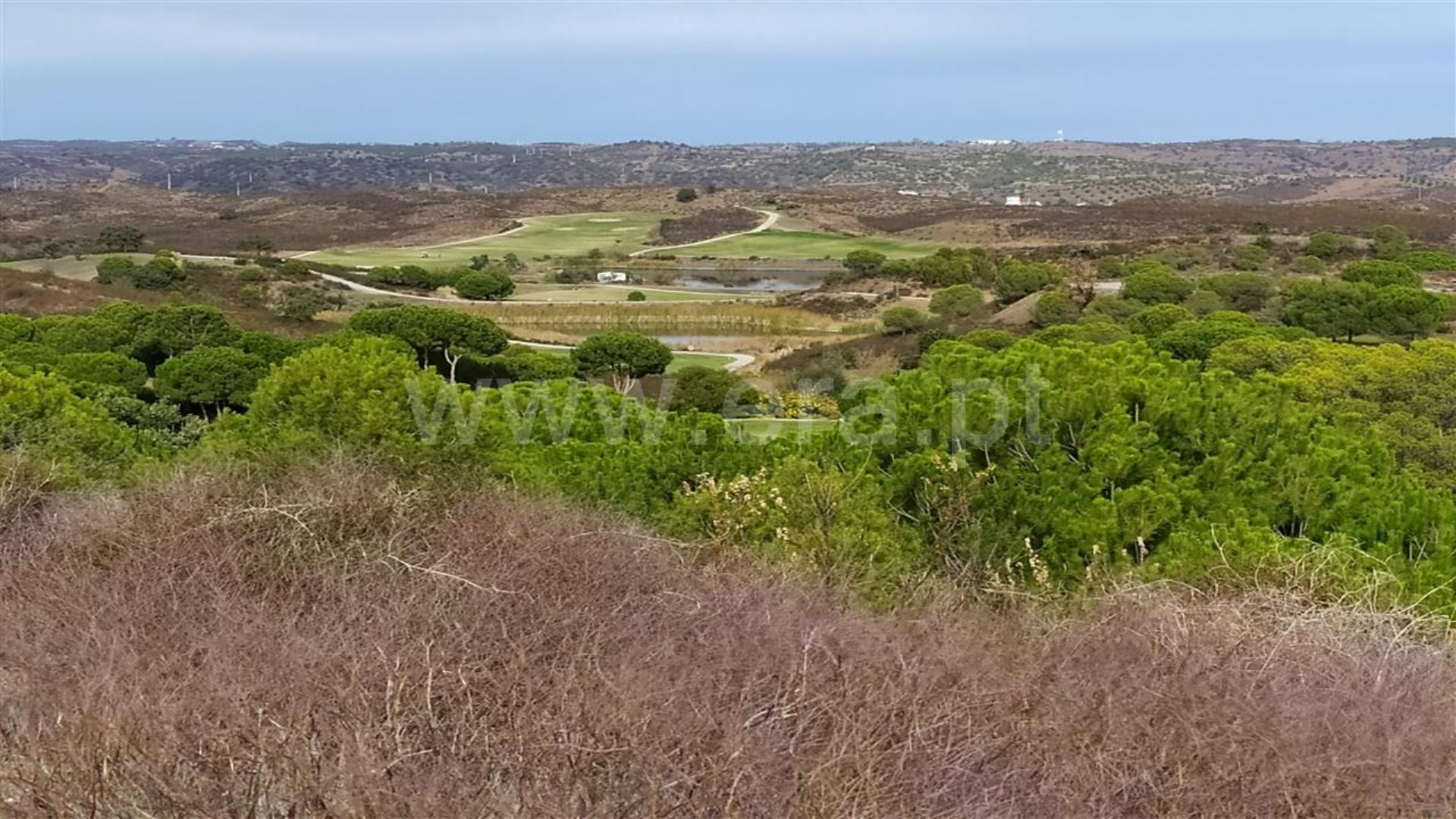 Land for sale in Castro Marim, Portugal — €107,700
