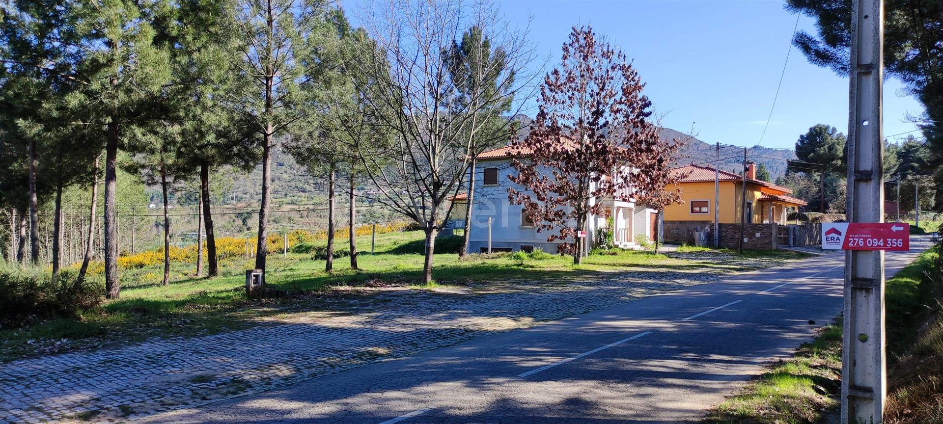 Terreno em Valpaços
