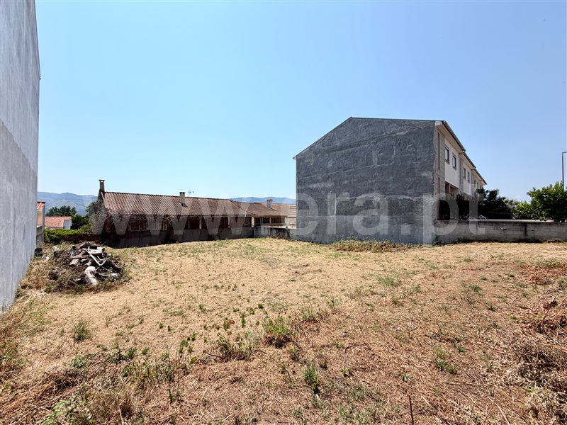 Lote / Chaves, Santa Cruz/Trindade e Sanjurge
