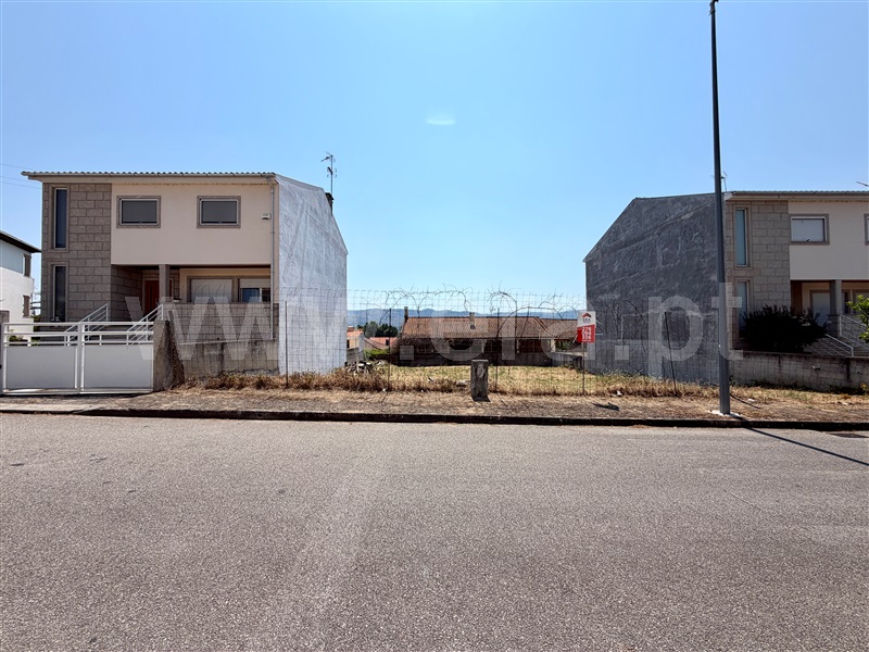 Lote / Chaves, Santa Cruz/Trindade e Sanjurge