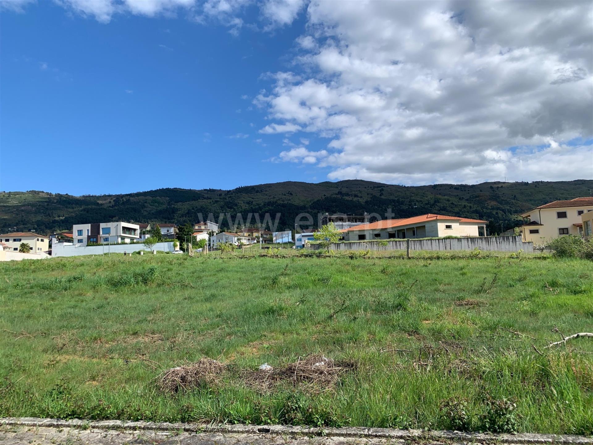 Terreno em Chaves