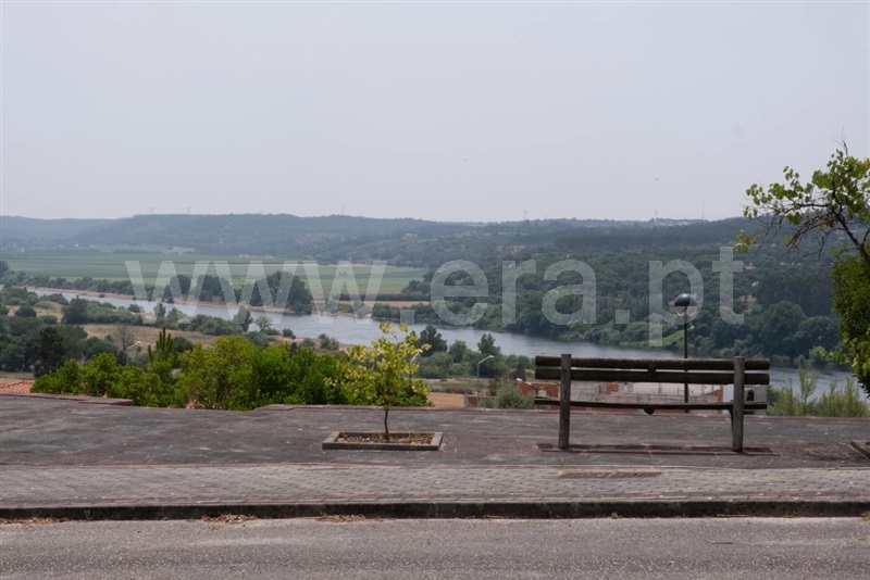 Lote / Constância, Constância