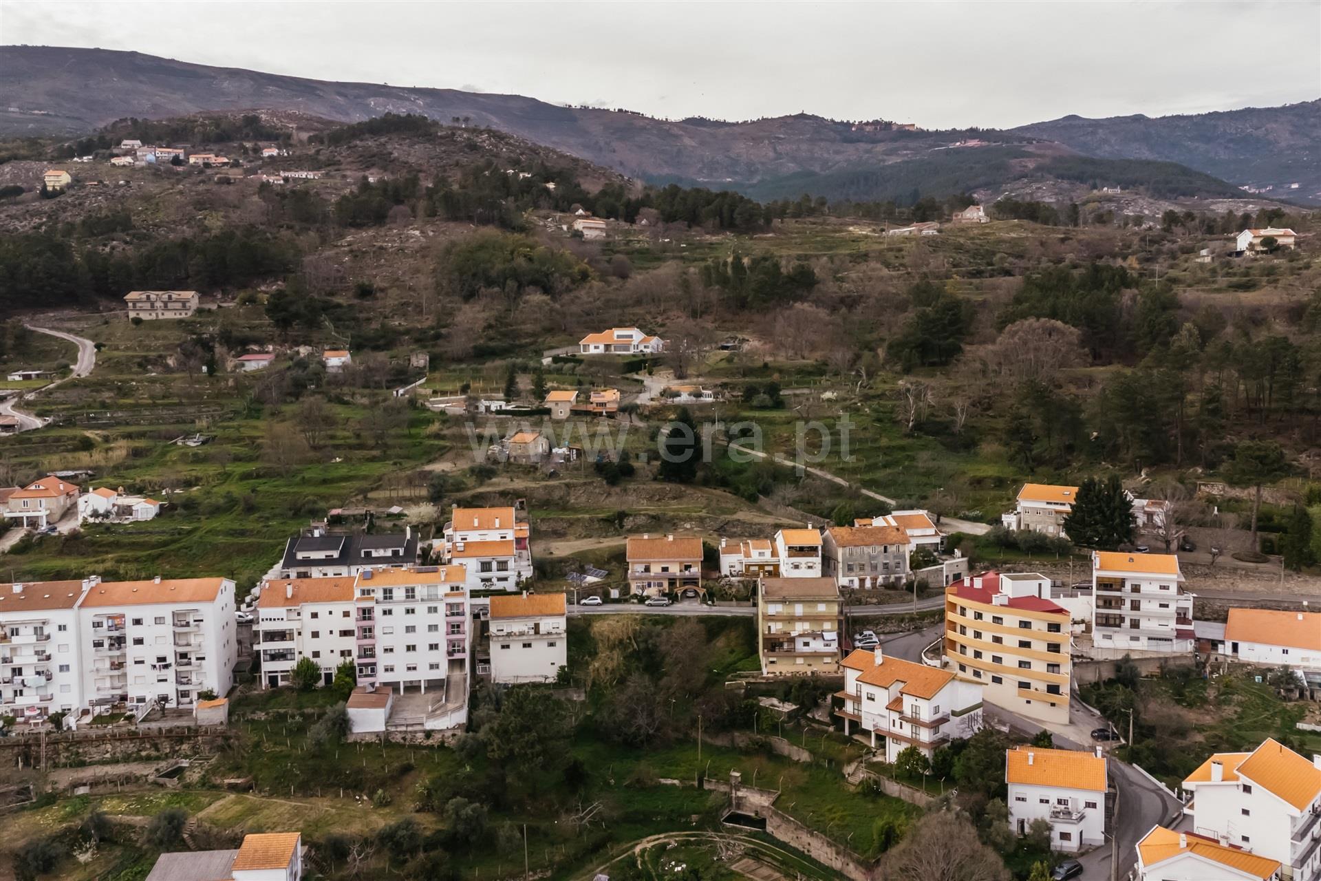 Land for sale in Covilhã, Portugal — €57,500