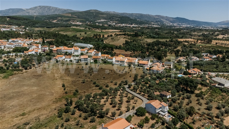 Lote  Covilhã, Dominguiso - 589685 - 11