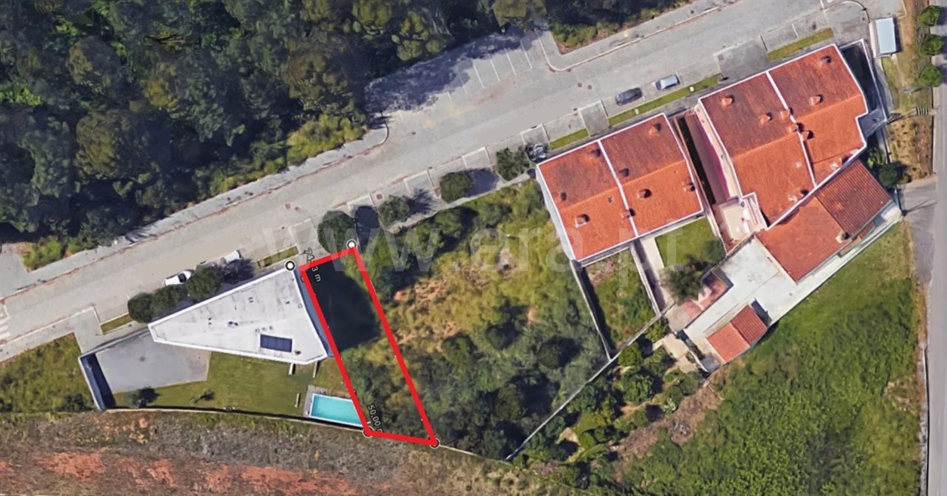 Land for sale in Espinho, Portugal — €75,000