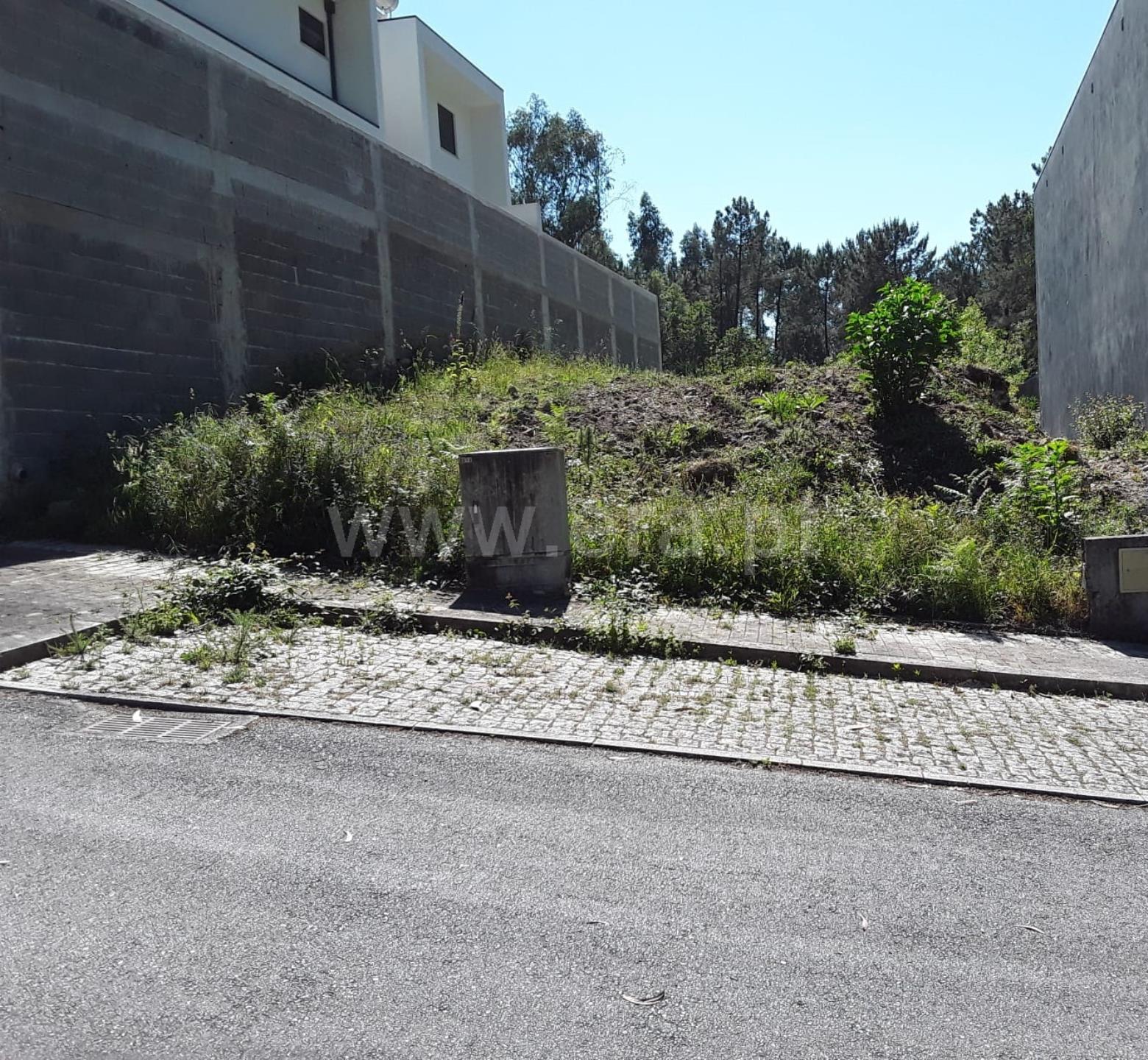 Land for sale in Esposende, Portugal — €57,500