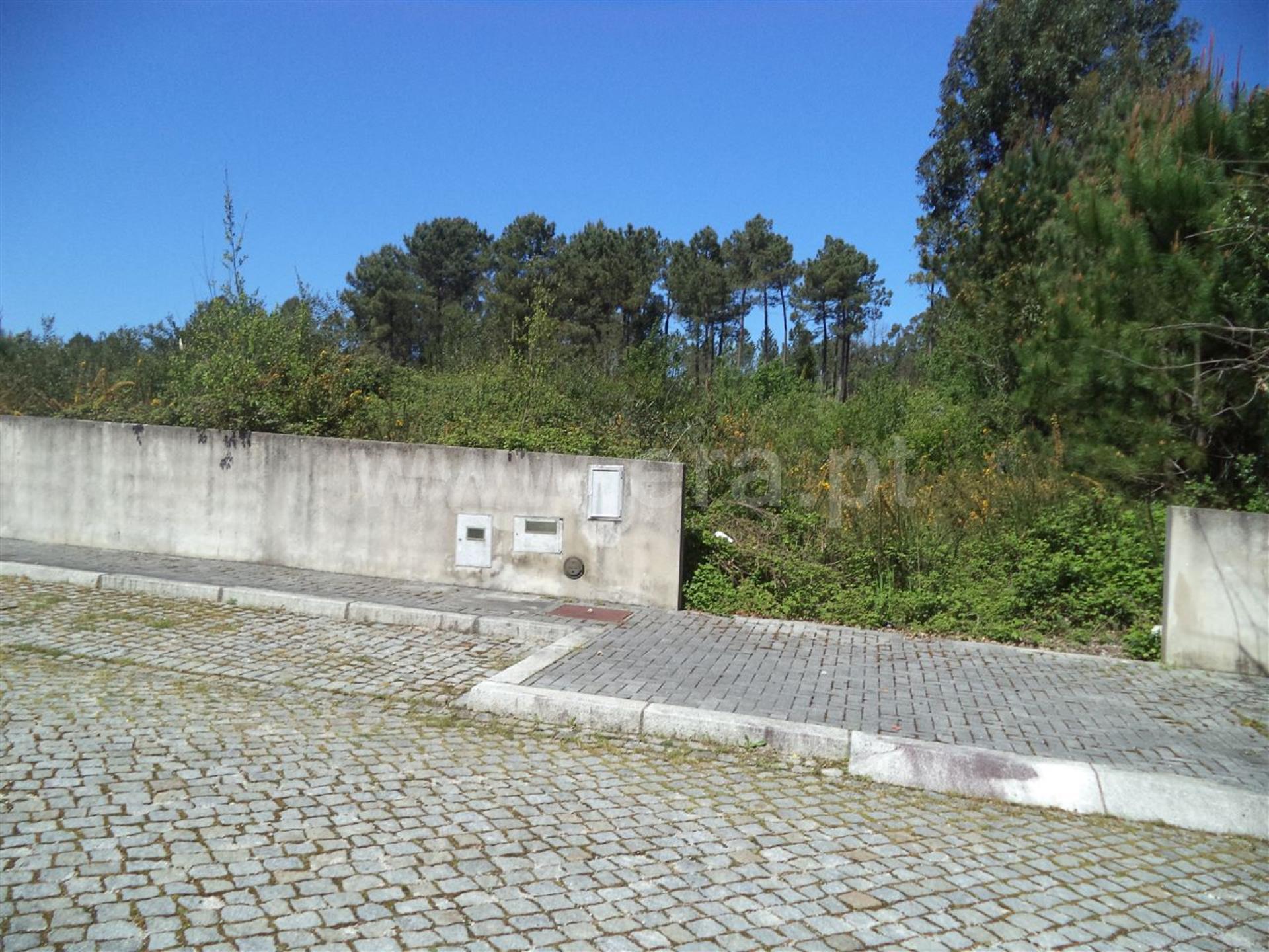 Land for sale in Esposende, Portugal — €61,500