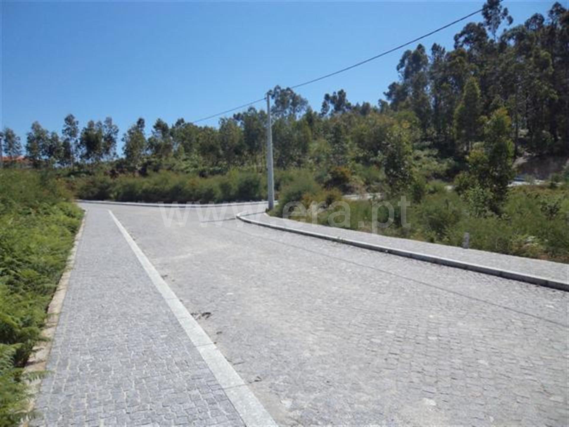Land for sale in Fafe, Portugal — €52,500