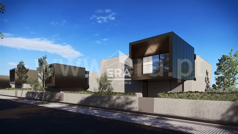 Lote / Fafe, Fornelos - More