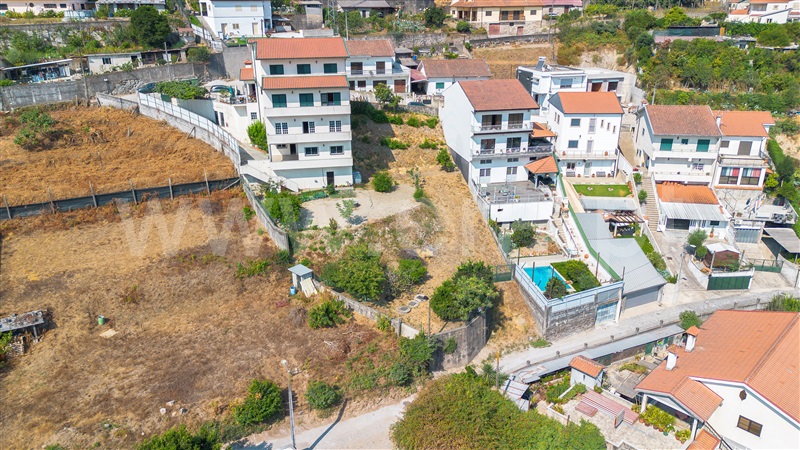 Lote  Felgueiras, Pombeiro de Ribavizela - 1501125 - 4