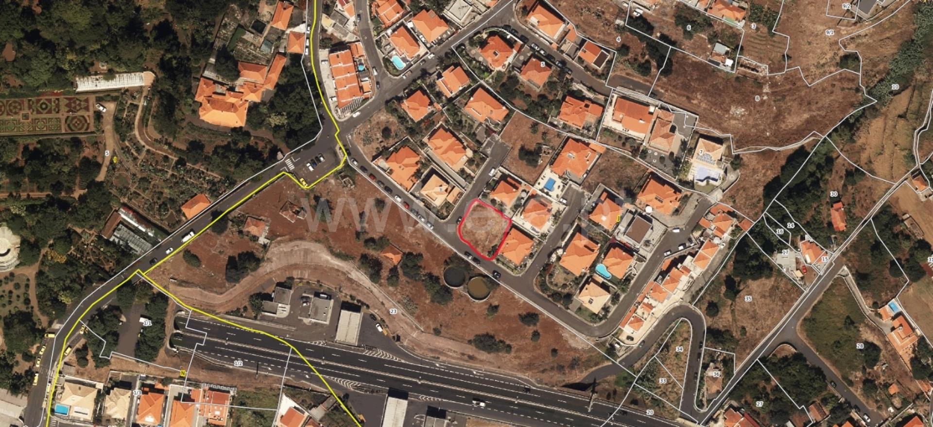 Land for sale in Funchal, Portugal — €295,000