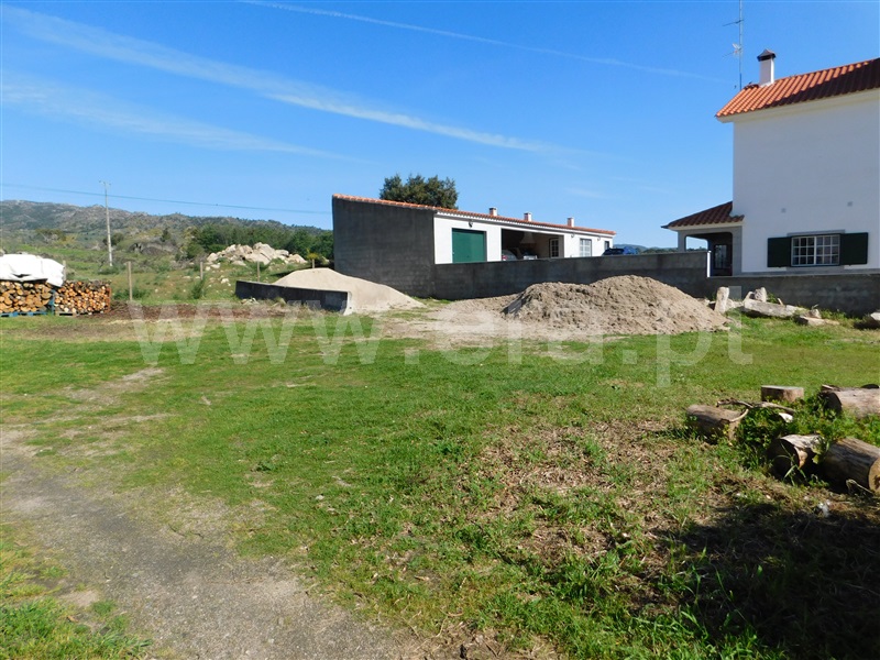 Lote  Fundão, Soalheira - 1399048 - 3