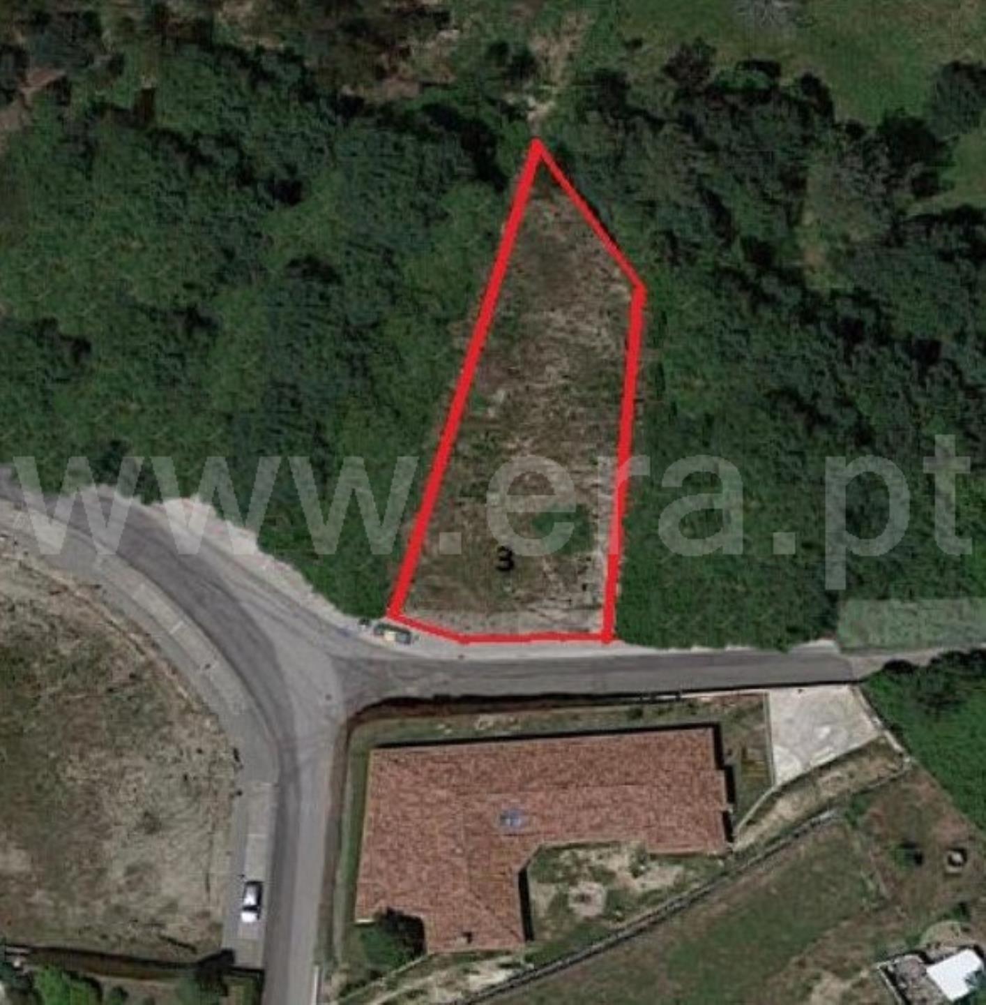 Land for sale in Guimarães, Portugal — €76,380