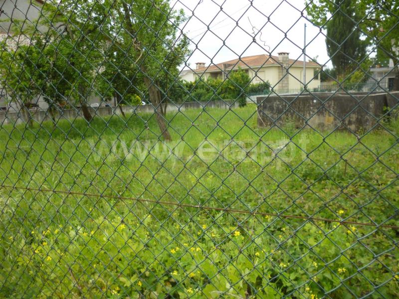 Lote / Guimarães, Ponte