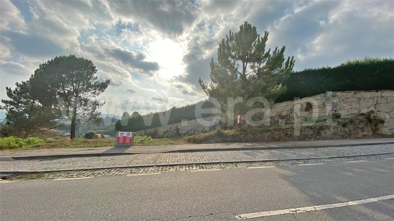 Lote / Guimarães, Serzedo e Calvos