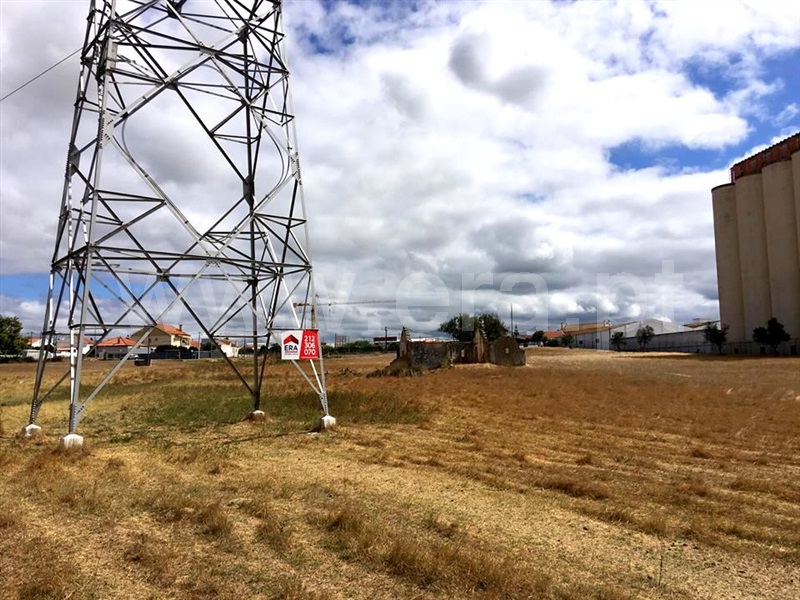 Lote Industrial, Atalaia e Alto Estanqueiro-Jardia, Montijo (Foto 5 de 9)