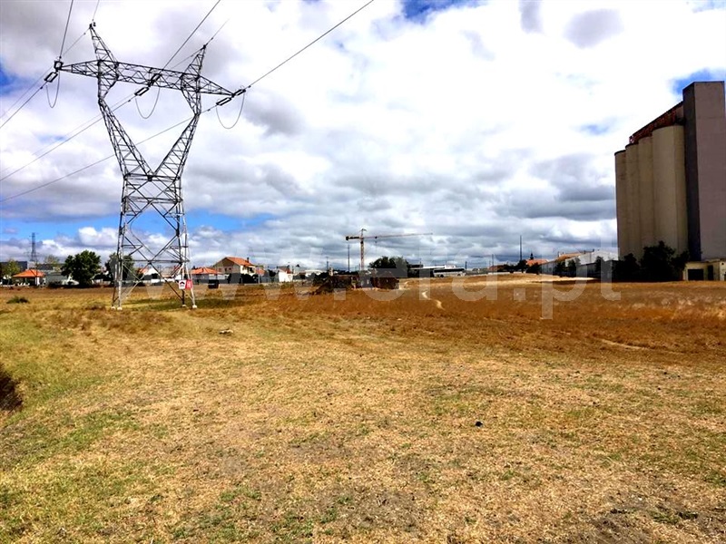 Lote Industrial, Atalaia e Alto Estanqueiro-Jardia, Montijo (Foto 6 de 9)