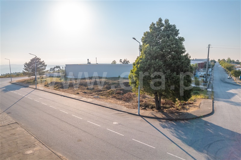 Lote Industrial / Paços de Ferreira, Seroa