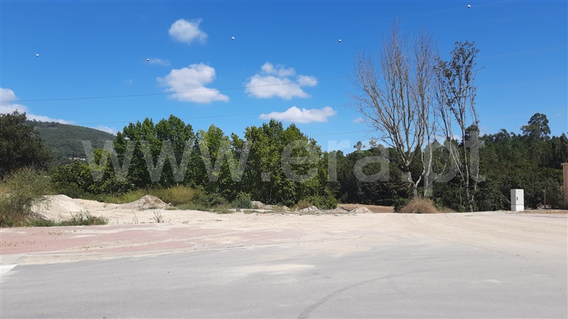 Lote Industrial / Vila Verde, Pico de Regalados, Gondiães e Mós