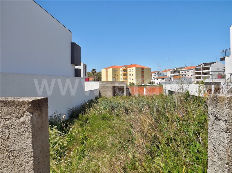 Lote  Lourinhã, Vale Geões - 1010270 - 8